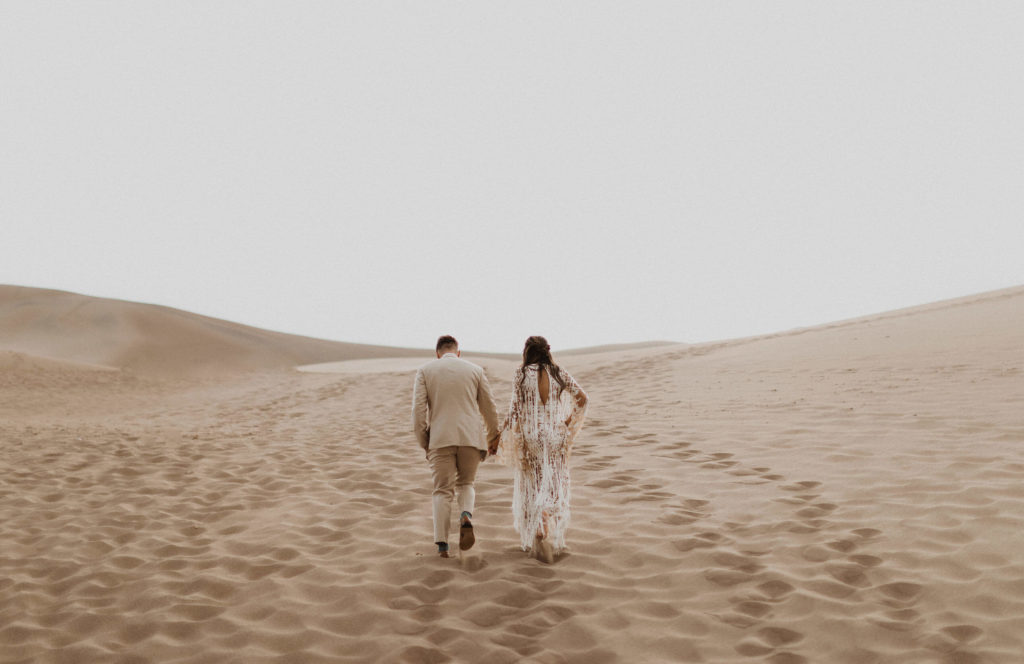 wedding couple at Great Sand Dunes National Park