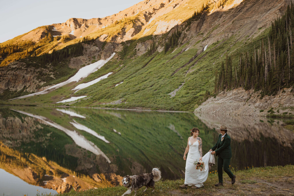 elopement couple in Crested Butte