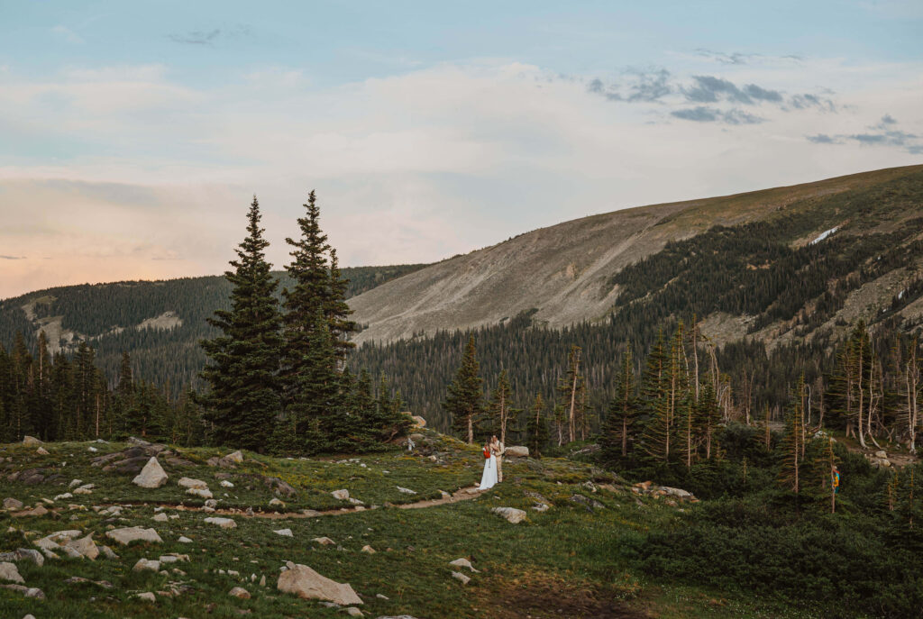elopement couple hiking